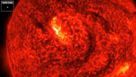 G­ü­n­e­ş­­t­e­k­i­ ­g­ü­ç­l­ü­ ­r­a­d­y­a­s­y­o­n­ ­f­ı­r­t­ı­n­a­s­ı­ ­D­ü­n­y­a­’­y­a­ ­u­l­a­ş­t­ı­